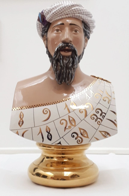 Luigi Ontani - Bellimbusto Pitagora